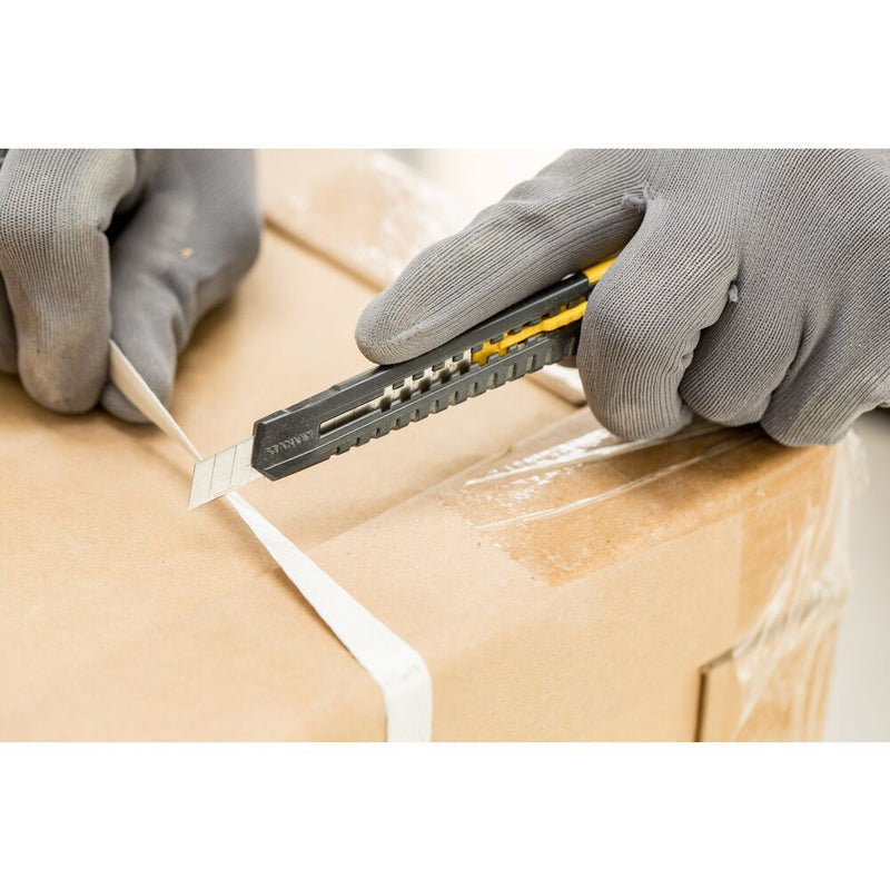 Plastic-bodied snap-off blade knife 9mm (STANLEY 1-10-150)