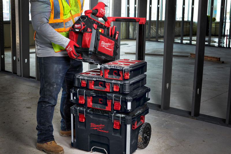 PACKOUT™ Tároló Láda 1  (Kerekes, 560 x 410 x 480mm, MILWAUKEE 4932464078)
