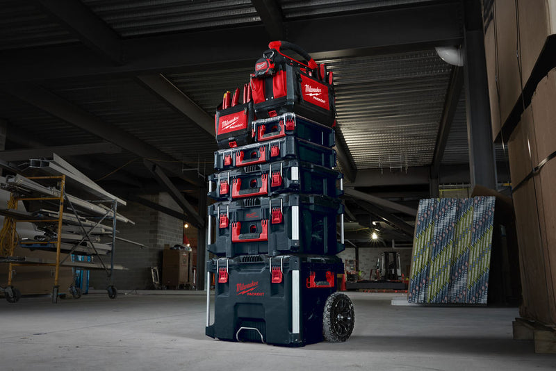 PACKOUT™ Tároló Láda 1  (Kerekes, 560 x 410 x 480mm, MILWAUKEE 4932464078)