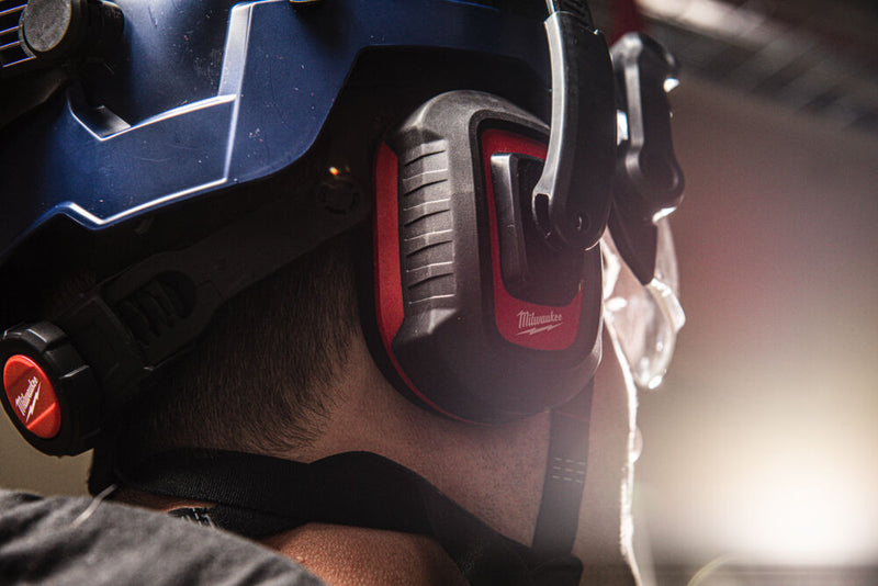 BOLT™ SNR 30 dB fülvédő (MILWAUKEE 4932478878)