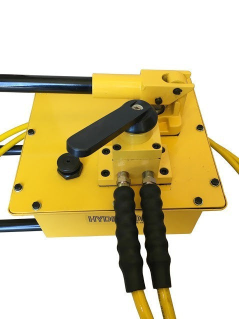 Dual-action hand-operated hydraulic power pack (700 Bar - 7000 cm3) (B-7000S)