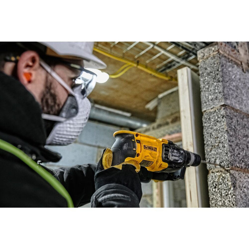 Rotary Hammer, SDS-Plus, 3-mode, 26mm, 800W, 2.6J, kitbox (DeWALT D25133K-QS)