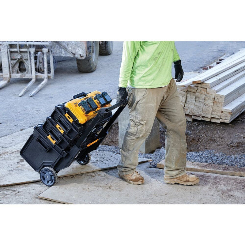 Fast Charger 4 ports simultaneously, 18V XR 54V 8A (DeWALT DCB104-QW)