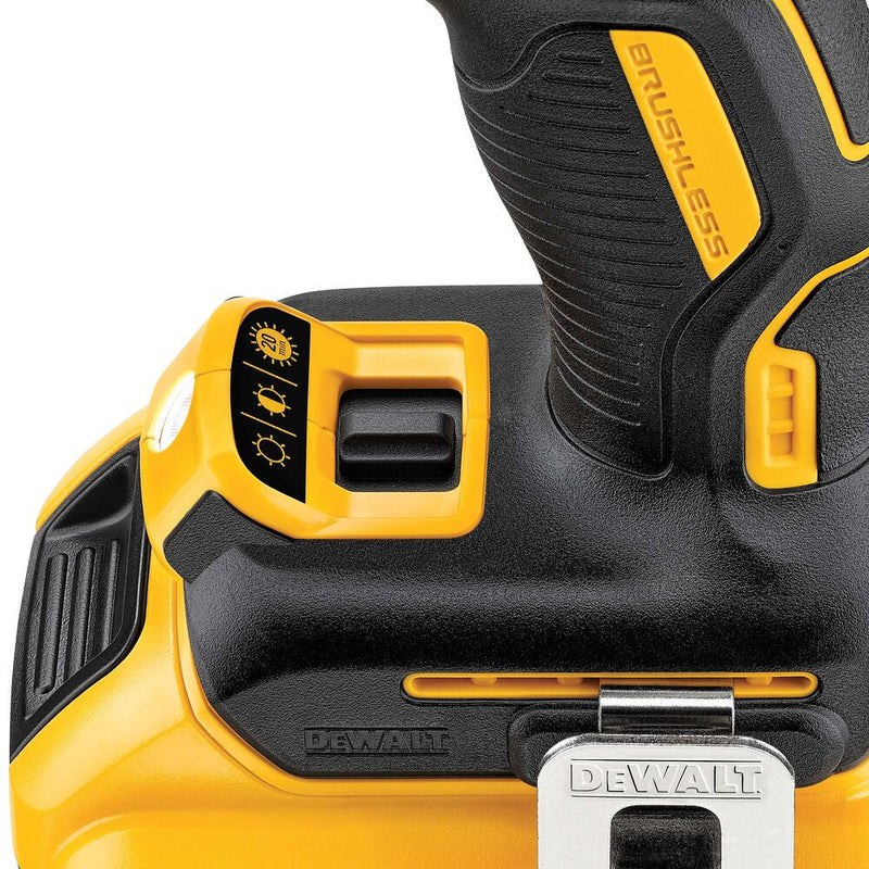 18V/2x2Ah XR Li-Ion kefe nélküli kompakt Akkus ütvefúró-csavarozó (DeWALT DCD796D2-QW)