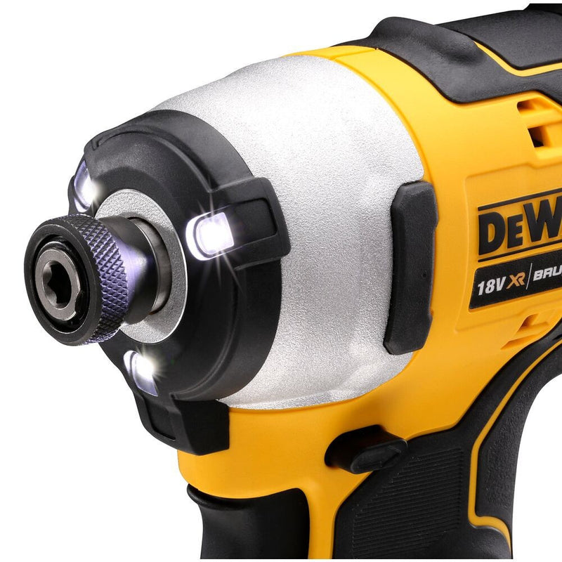 18V/2x3.0Ah XR Kefementes Ütvecsavarozó, koffer (DeWALT DCF809L2T-QW)