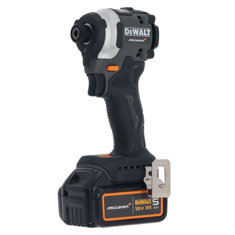 18V/2x5 Ah XR McLaren Gépszett akkuval, töltővel TSTAK kofferben (DeWALT DCK200MP2T-QW)
