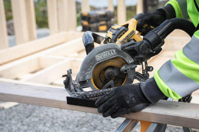 54V Akkus körfűrész XR FlexVolt, 190mm, 2x9Ah akku, TSTAK kofferben (DeWALT DCS579X2-QW)