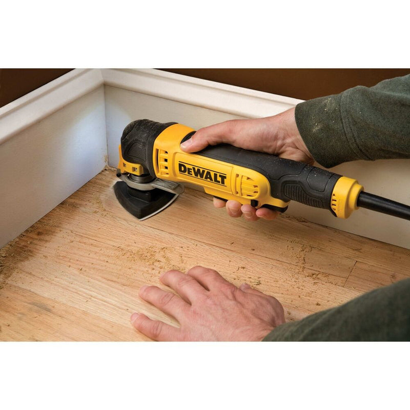 300W Multifunkciós oszcillálógép tartozékokkal, kofferben (DeWALT DWE315KT-QS)
