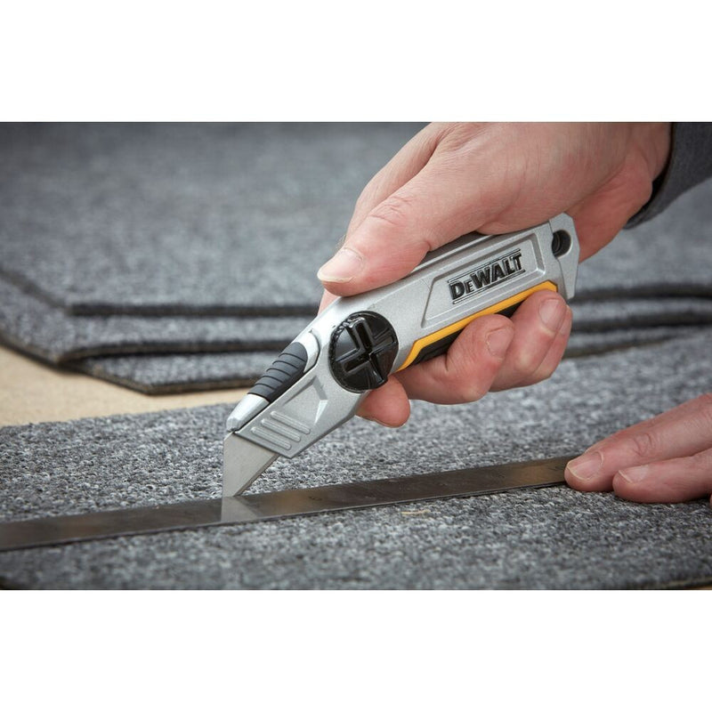 Fix pengéjű kés (DeWALT DWHT10246-0)