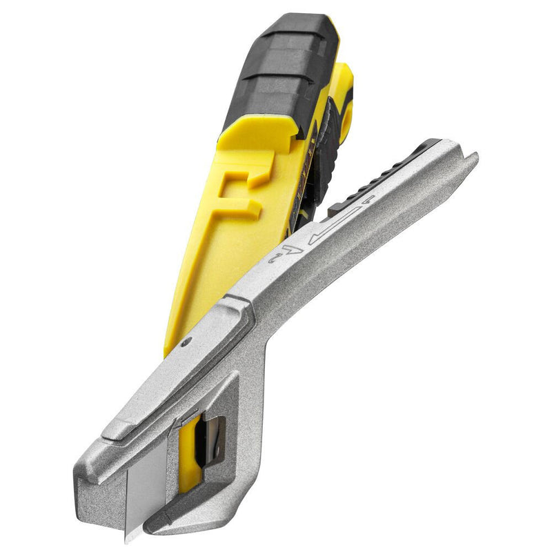 FATMAX SFM Tördelhető pengéjű kés 18mm (STANLEY FMHT10594-0)