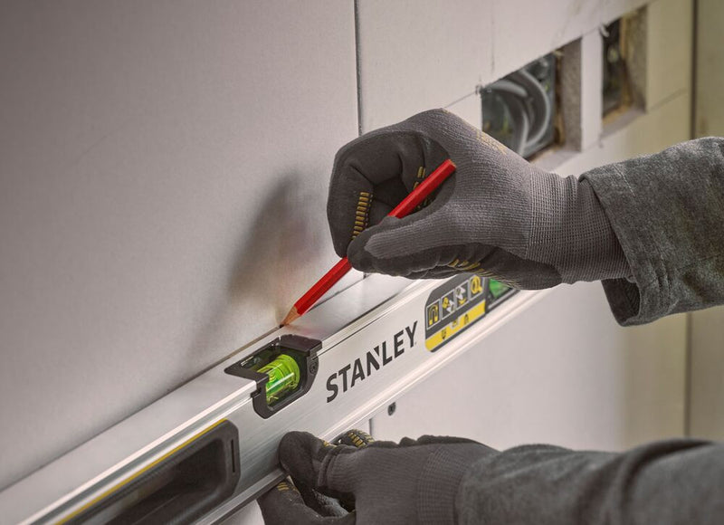 FATMAX XTREME mágneses vízmérték 60 cm (FMHT43673-1)