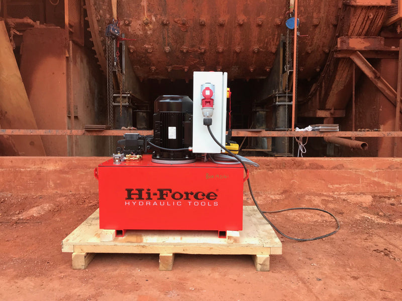 Elektromos hajtású tápegységek, osztott áramlású hidraulikus pumpák 700Bar (HI-FORCE HSP)