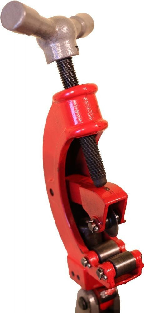Elektromos csőmenetmetsző (1/2"-3/4",1"-2") 220V/750W (P50B)