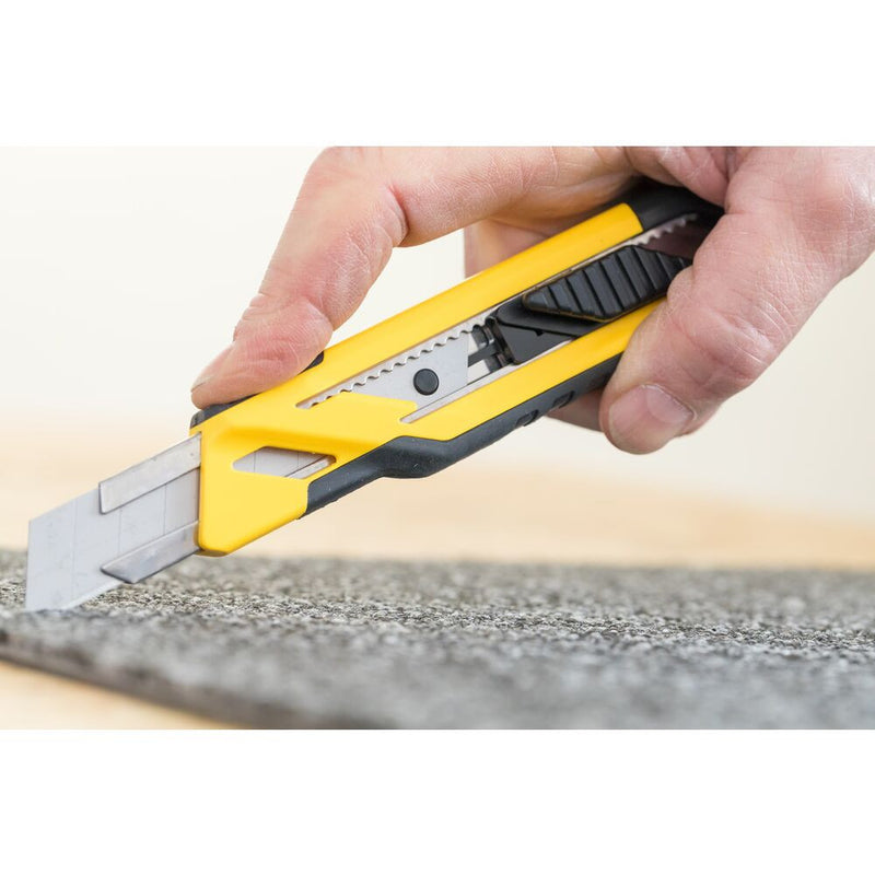 Snap-off blade knife with metal guide 18mm (STANLEY STHT10266-1)