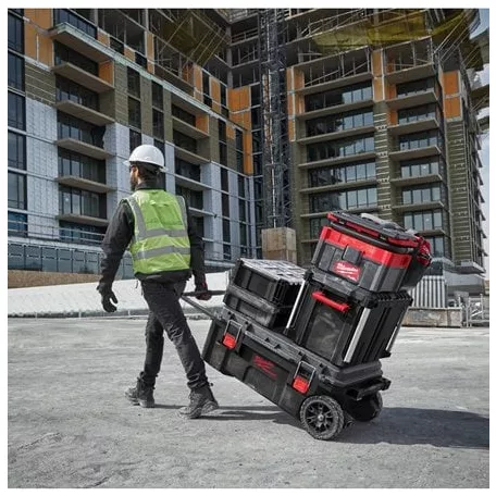 PACKOUT™ Gurulós szerszámosláda( MILWAUKEE 4932478161) 