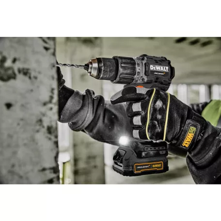 18V/2x1.7Ah XR McLaren PowerStack Kompakt Ütvefúró akkuval és töltővel TSTAK kofferben (DeWALT DCD85ME2GT-QW) 