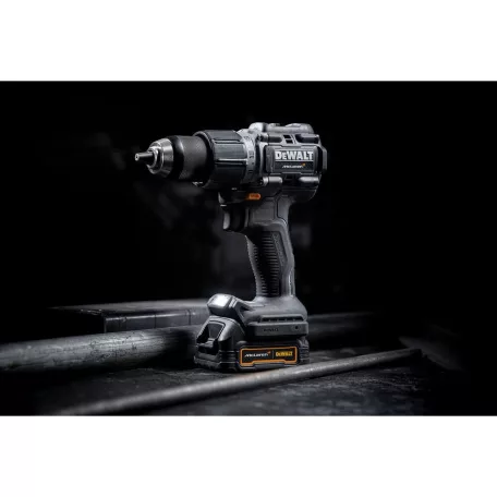 18V/2x1.7Ah XR McLaren PowerStack Kompakt Ütvefúró akkuval és töltővel TSTAK kofferben (DeWALT DCD85ME2GT-QW) 