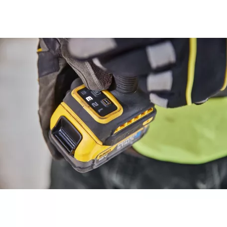 18V XR szénkefe nélküli ütvecsavarozó, akku és töltő nélkül (DeWALT DCF860N-XJ)