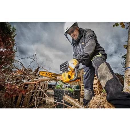 18V Kompakt Láncfűrész XR, 30cm, akkumulátor nélkül (DeWALT DCM565N-XJ) 