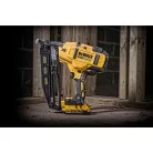 18V/2x2.0Ah Akkumulátoros XR Li-Ion 16GA kefe nélküli szögbelövő készlet (DeWALT DCN660D2-QW) 