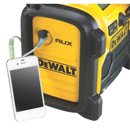 10.8-18V FM/AM kompakt XR rádió, hálózati/akku (akku nélkül) (DeWALT DCR019-QW)