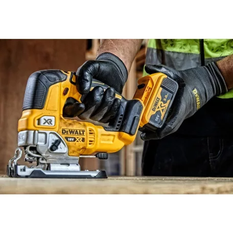 18V Akkumulátoros dekopírfűrész, akku-töltő nélkül (DeWALT DCS334N-XJ) 
