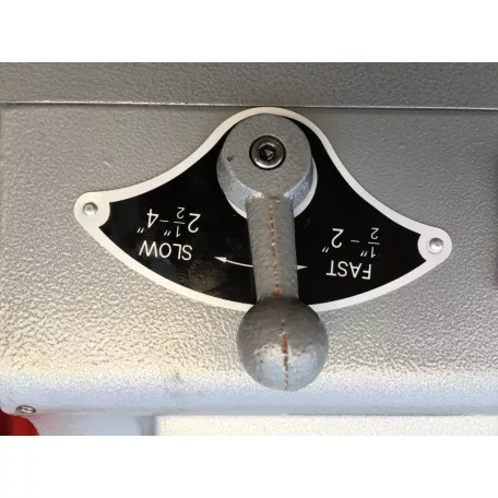 Elektromos csőmenetmetsző (1/2"-3/4"; 1"-2"; 2.1"-4") 220V/750W (P100)